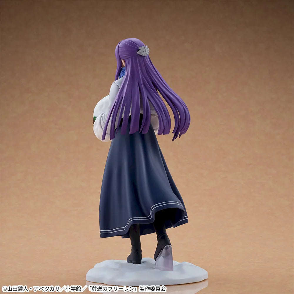 [In Stock] Frieren: Beyond Journey's End – "Snow Play" Desktop Figure by SEGA